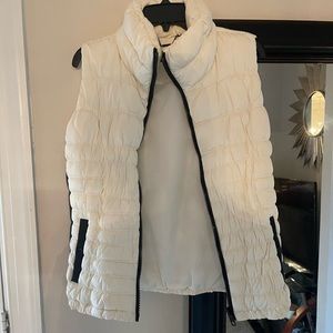 Black Rivet Puffer Vest- Off White